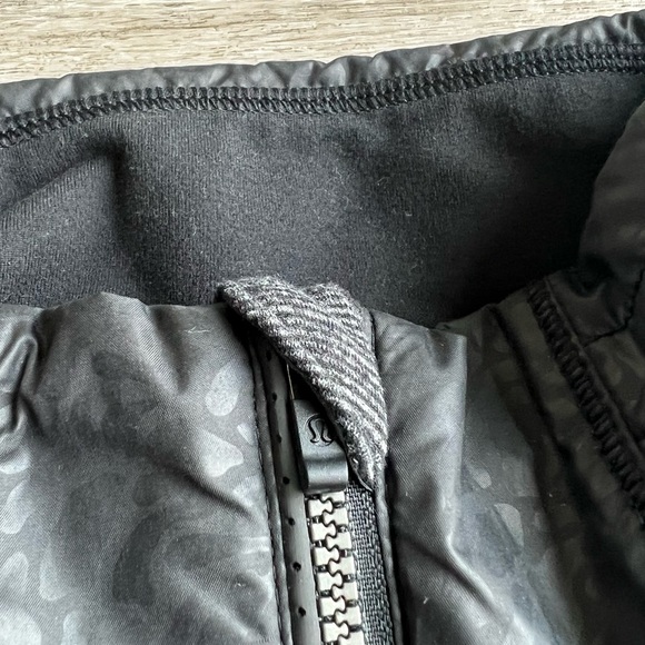 Lululemon Rare Rebel Runner Vest - Picture 11 of 16